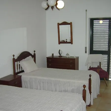 Guerreiro House * Peniche